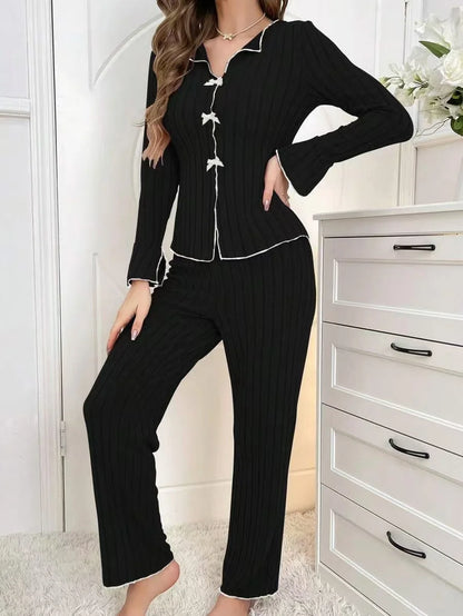 Women's two-piece sleepwear set for autumn and winter